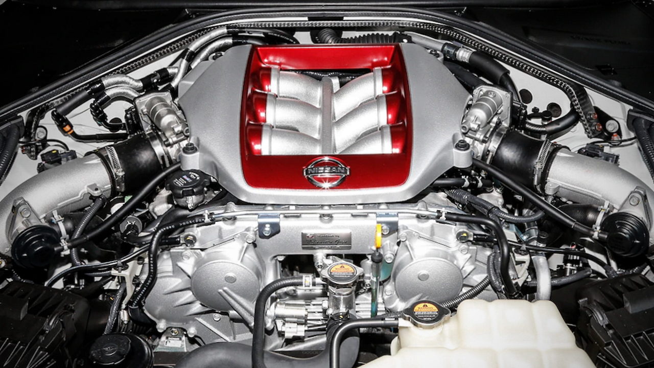 Двигатель V6 Nissan VR38DETT