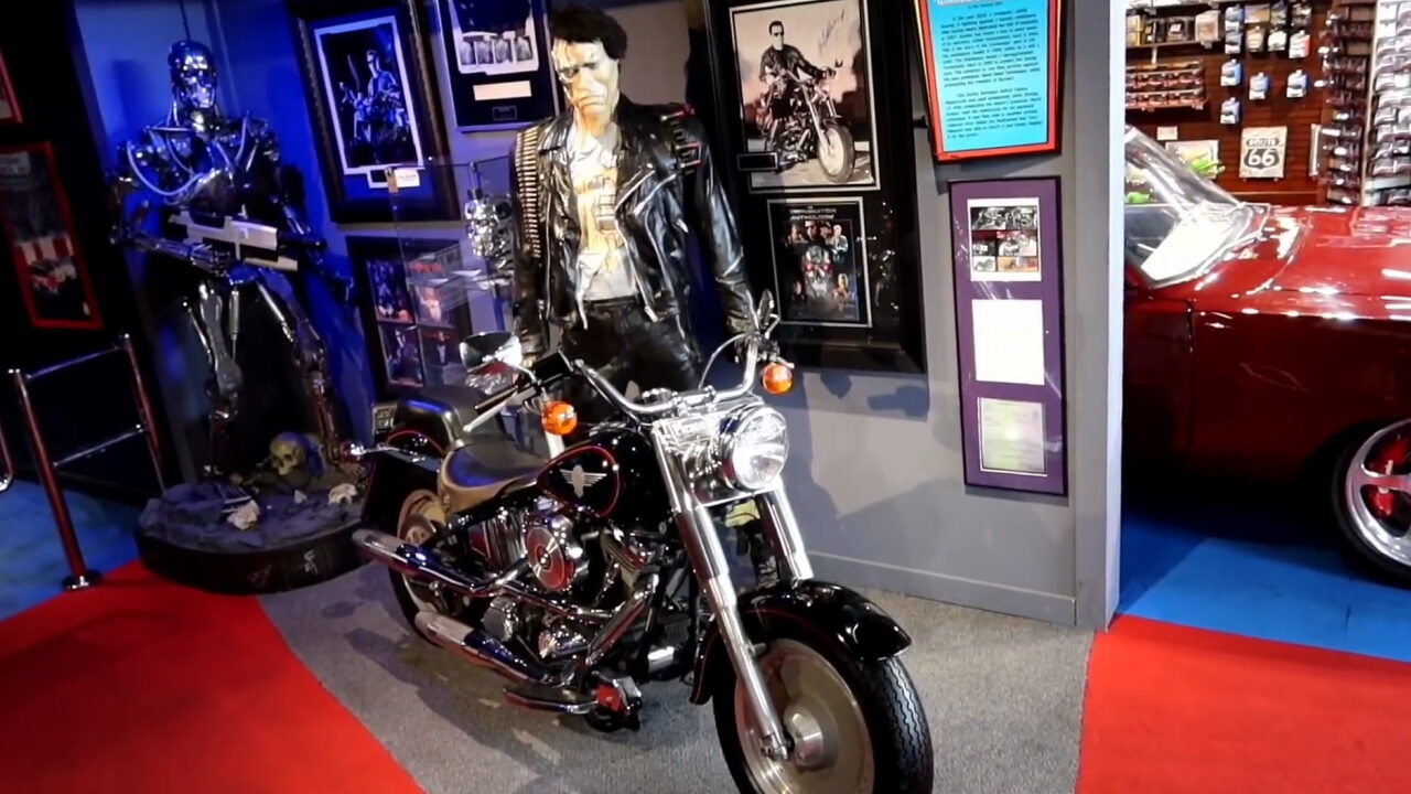 Harley Davidson из фильма «Терминатор 2»