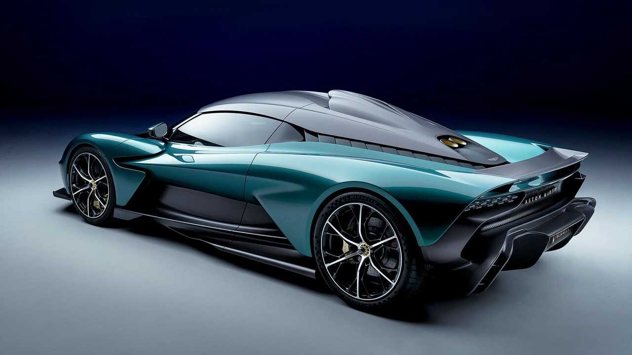 Бывший дизайнер McLaren указал недостатки Aston Martin Valhalla