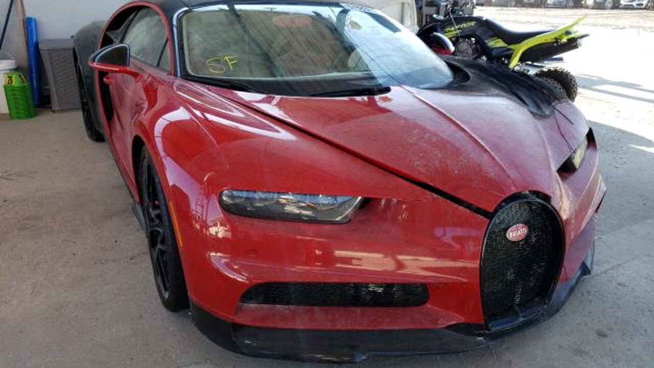 Подержанный Bugatti Chiron можно купить всего за 5 тыс., но есть нюанс
