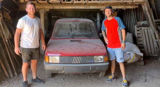 В Аргентине нашли 35-летний Fiat 147 Spazio без пробега