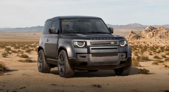 В Великобритании запретили обманывающую потребителей рекламу Land Rover Defender