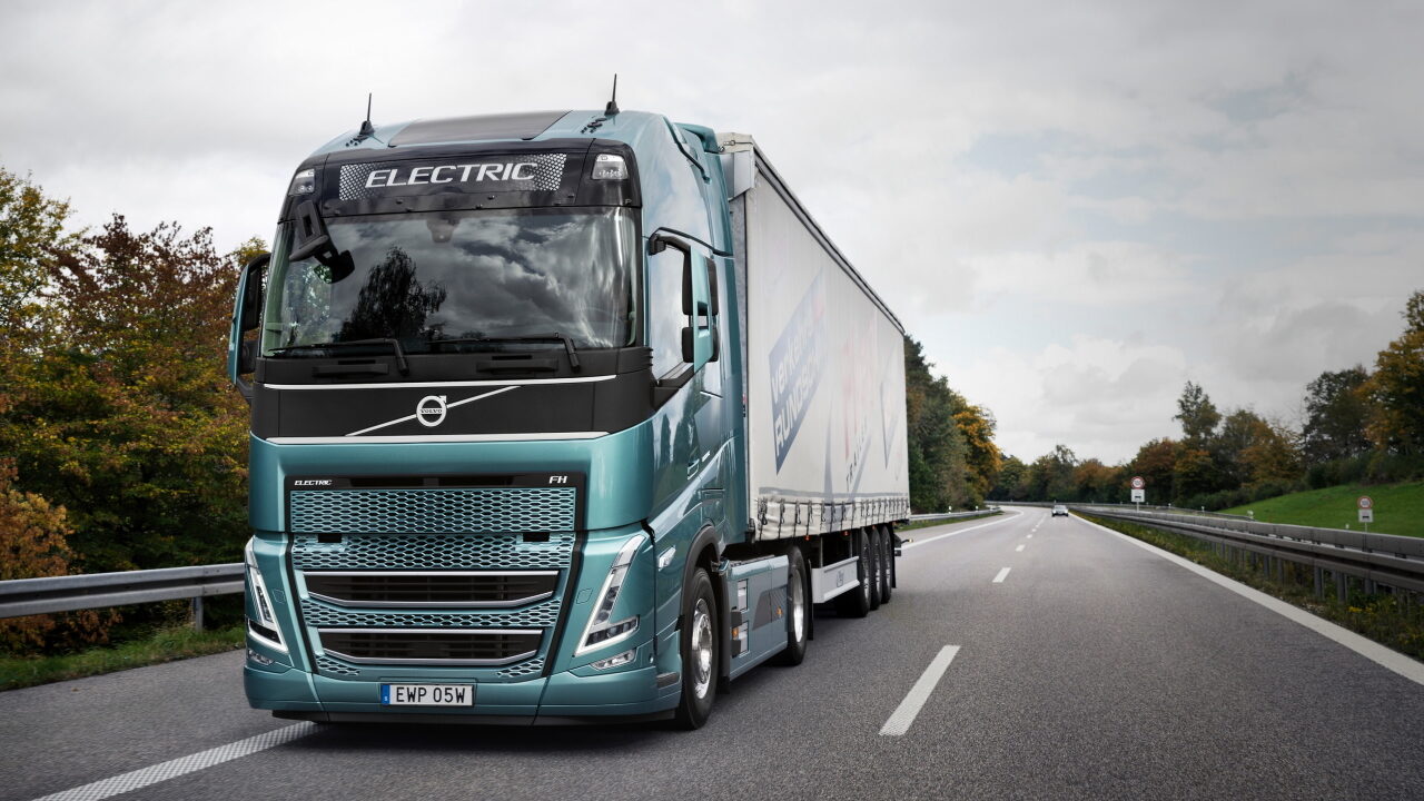 Volvo FH Electric Truck преодолел 345 километров без подзарядки